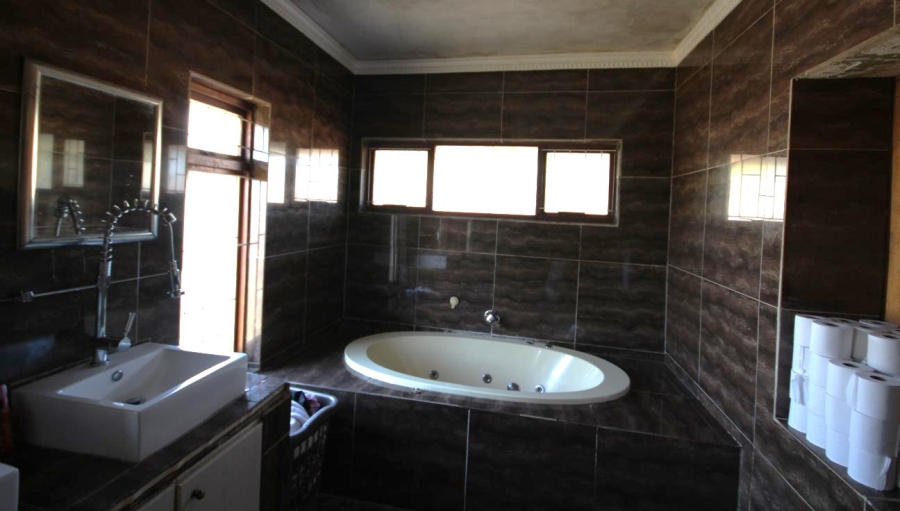 3 Bedroom Property for Sale in Elim Western Cape